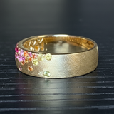 Sapphire Scattered Rainbow Mini Cigar Band in 14K Gold