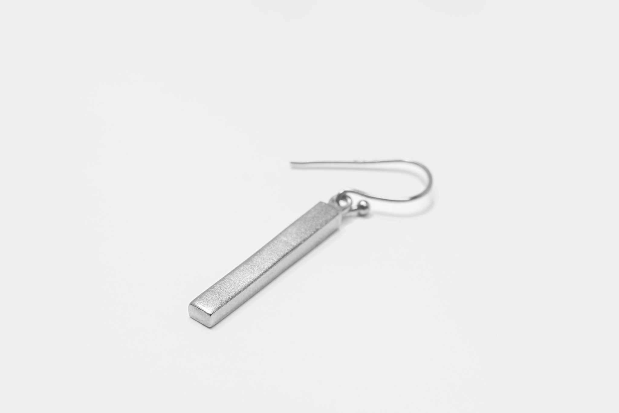 Miladi Small Oxidized Silver Earrings with long rectangular geometric design and dangling style