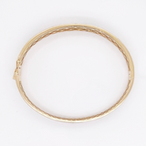 Sapphire Scattered Rainbow Signature Bangle in 14K Gold