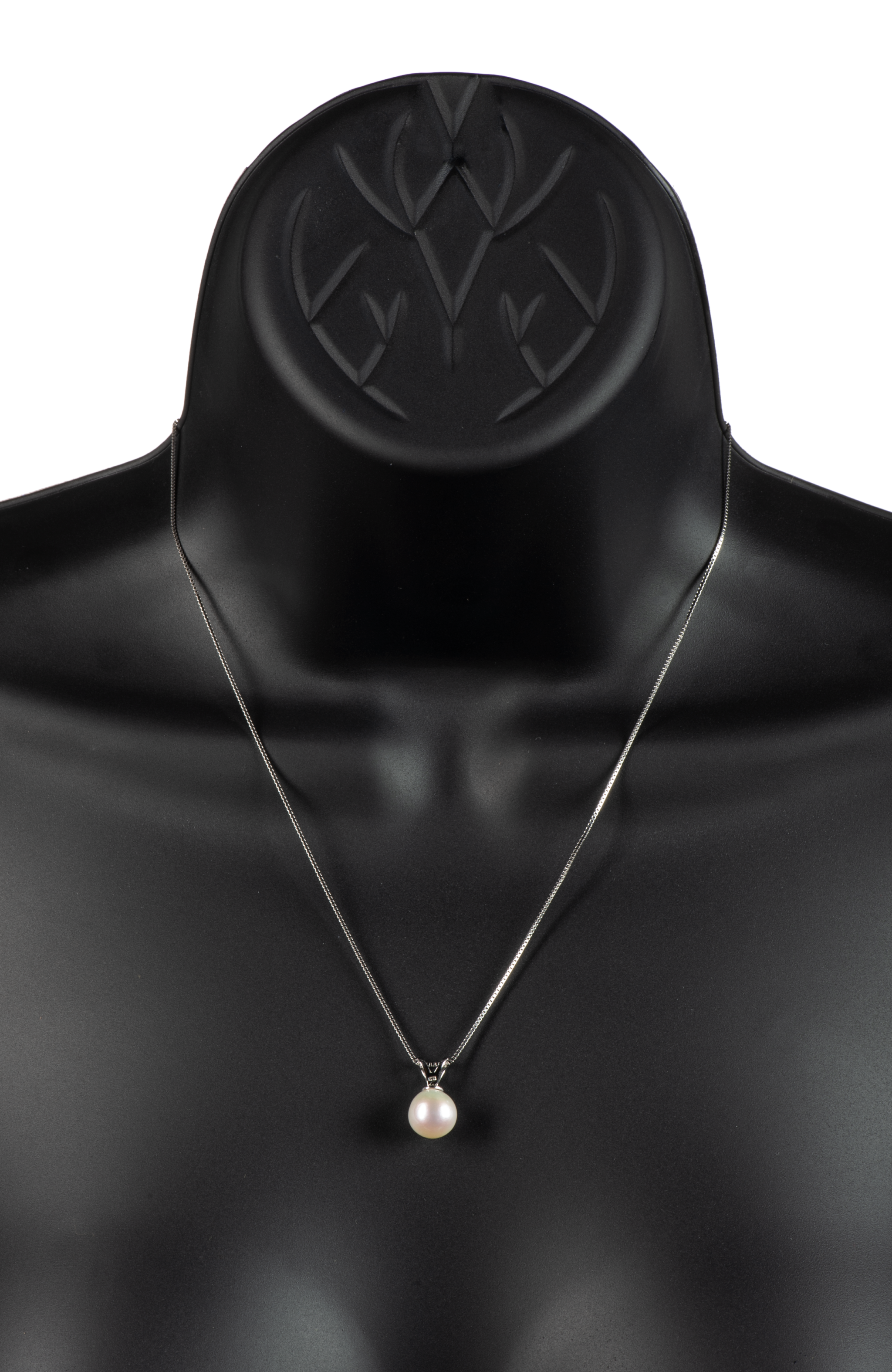 Sterling silver necklace with single white freshwater pearl on 18-inch chain
