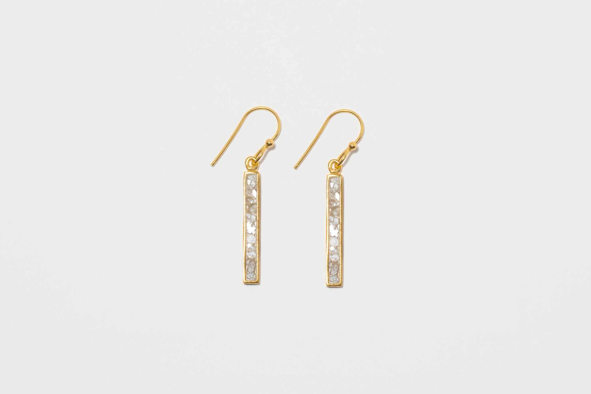 Miladi small gold vermeil earrings with raw uncut diamonds and geometric rectangular design